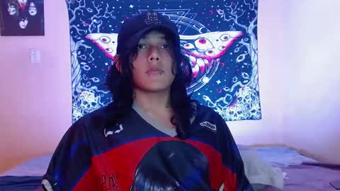 Snapshot of dk_204 chatting on 11/22/25, 06:40 daiki sx online show from 11/22/25, 06:40