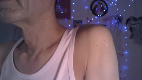 Snapshot of dlacarra chatting on 01/13/25, 12:41 David Lucky 13 online show from 01/13/25, 12:41