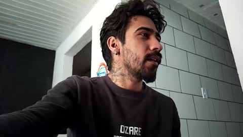 Snapshot of dmacedo96 chatting on 09/23/25, 04:10 AmigodotadoZL online show from 09/23/25, 04:10