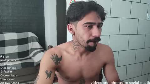 Snapshot of dmacedo96 chatting on 10/06/25, 03:20 AmigodotadoZL online show from 10/06/25, 03:20