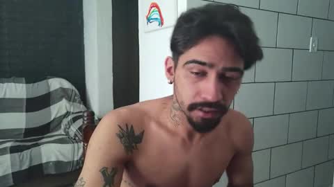 Snapshot of dmacedo96 chatting on 10/22/25, 03:45 AmigodotadoZL online show from 10/22/25, 03:45