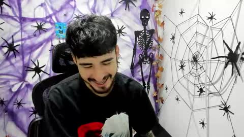 Snapshot of dmitrisanders1 chatting on 11/16/25, 05:07 Maybe in pvt online show from 11/16/25, 05:07