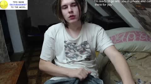 Snapshot of dmitriy250 chatting on 12/30/24, 11:17 dmitriy250 online show from 12/30/24, 11:17