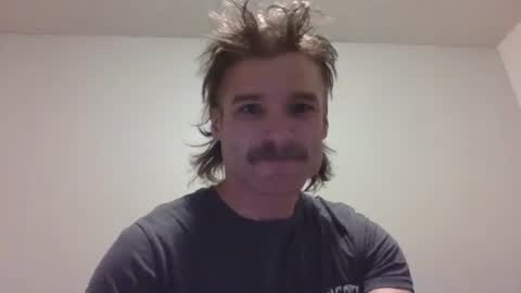 Snapshot of dngl264699 chatting on 01/21/25, 01:29 ImperviousAnchored online show from 01/21/25, 01:29