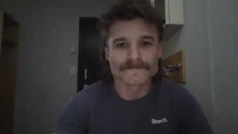 Snapshot of dngl264699 chatting on 02/22/25, 04:09 ImperviousAnchored online show from 02/22/25, 04:09