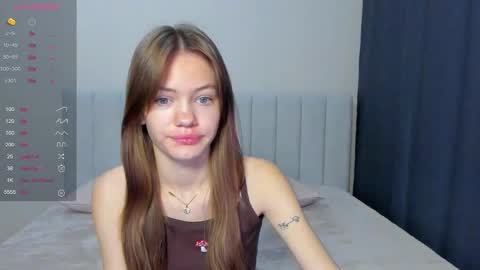 Snapshot of do_dick chatting on 09/09/25, 09:25 Polly and Kiriko online show from 09/09/25, 09:25