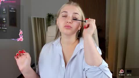 Alice online show from 09/17/25, 02:24