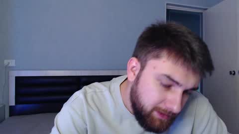 do_you_feel_pain online show from 10/22/25, 04:07