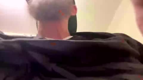 docblovesletters online show from 10/27/25, 10:19