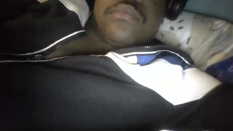 Snapshot of dockomodo77 chatting on 10/05/25, 11:52 Alex online show from 10/05/25, 11:52