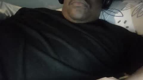 Snapshot of dockomodo77 chatting on 10/05/25, 11:57 Alex online show from 10/05/25, 11:57