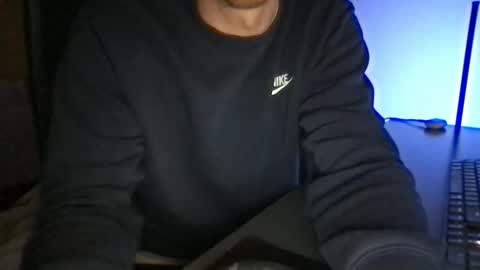doctor_luv_69 online show from 05/05/26, 09:23