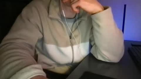 doctor_luv_69 online show from 05/10/26, 08:47