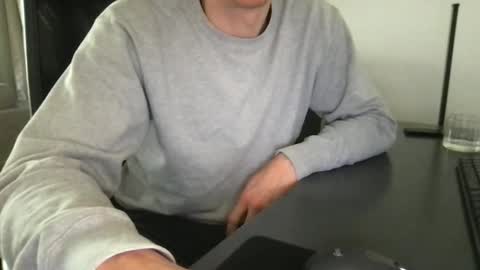 doctor_luv_69 online show from 05/18/26, 05:57