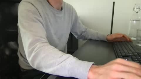 doctor_luv_69 online show from 05/28/26, 10:56