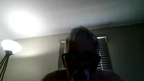 playful online show from 07/11/26, 08:00