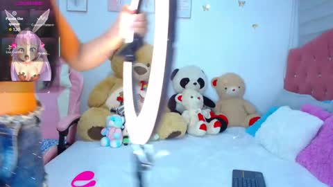 Snapshot of doe_sofi chatting on 02/09/26, 08:40 sofi online show from 02/09/26, 08:40