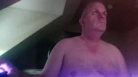 doggy2629 online show from 11/05/25, 06:57