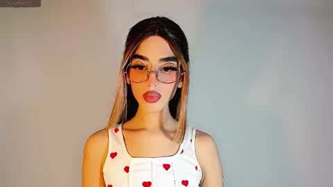 dolarcity760752 online show from 11/19/25, 09:20