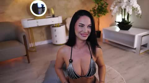 Monica online show from 10/14/25, 09:21