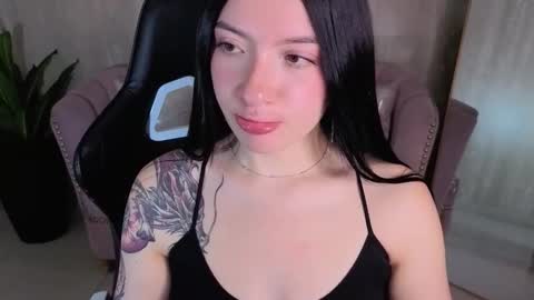 dolcex_a online show from 10/22/25, 07:57