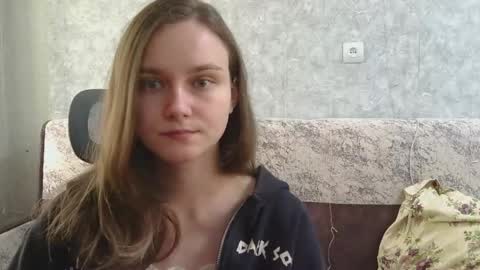 Snapshot of dolcezza_ chatting on 06/01/26, 11:45 dolcezza_ online show from 06/01/26, 11:45