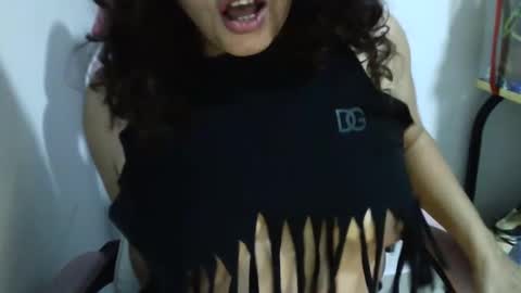 doll78latin online show from 09/23/25, 12:52