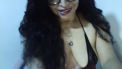 doll78latin online show from 11/09/25, 11:52