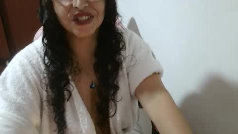 doll78latin online show from 05/02/26, 12:04