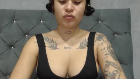 doll_and_thebrown online show from 10/12/25, 05:17