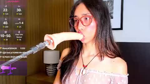 Bella  online show from 06/11/26, 12:32