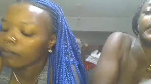 doll_deviant online show from 07/10/26, 05:37