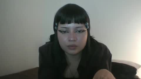doll_dollys_ online show from 02/26/26, 08:08