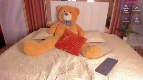 doll_kata online show from 11/13/25, 10:47