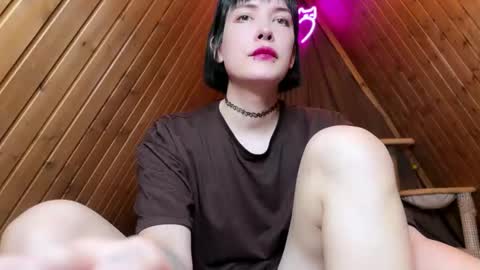 Kira online show from 12/04/24, 03:32