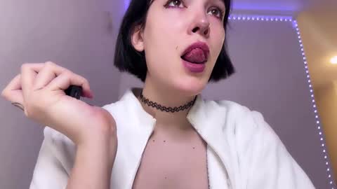 Kira online show from 12/13/24, 05:54