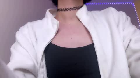 Kira online show from 12/13/24, 08:58
