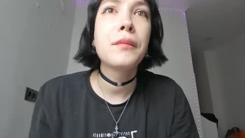 Kira online show from 02/10/25, 03:24