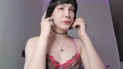 Kira online show from 03/01/25, 05:27