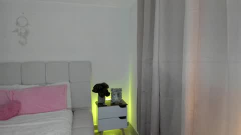 doll_oriana online show from 05/07/26, 11:10