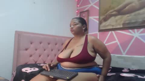 Snapshot of doll_rihana chatting on 02/21/26, 07:26 doll rihana online show from 02/21/26, 07:26
