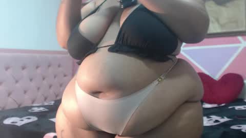 Snapshot of doll_rihana chatting on 05/13/26, 04:32 doll rihana online show from 05/13/26, 04:32