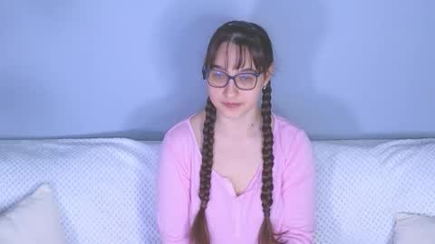 Tessa online show from 02/13/26, 08:43