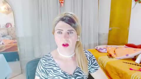 ilona online show from 06/14/26, 05:42