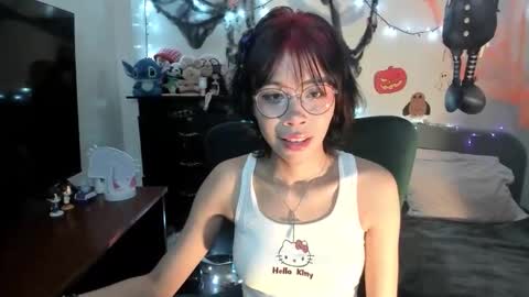 mina online show from 10/21/25, 03:29