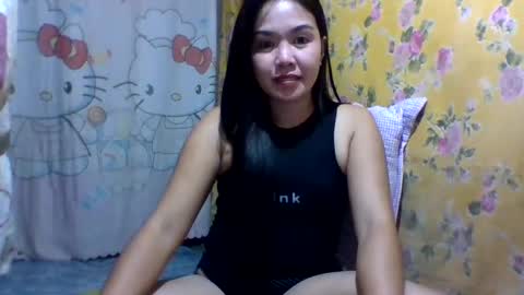 dolly_cute28 online show from 12/12/24, 06:25