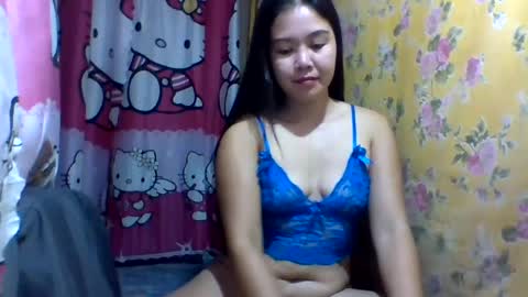 dolly_cute28 online show from 01/28/25, 08:26