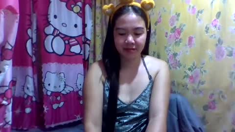 dolly_cute28 online show from 02/04/25, 01:02