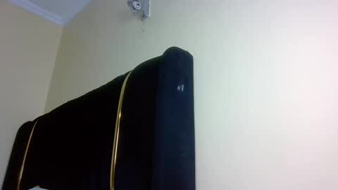 Dolly online show from 10/12/25, 11:37