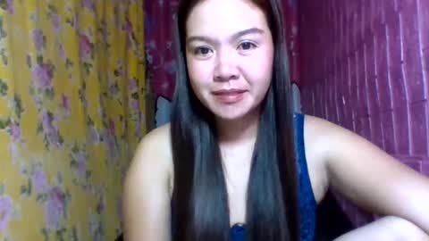 dolly_jane34 online show from 10/05/25, 09:13